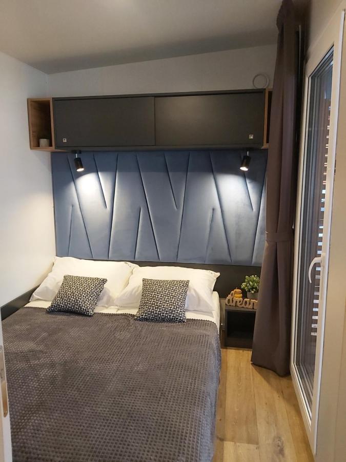 Mobile Home Sole บีโอกราดนาโมรู ภายนอก รูปภาพ